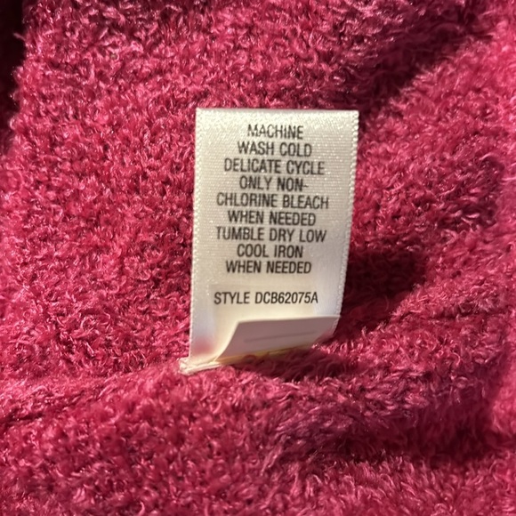 Croft & Barrow Barbie pink V popcorn pullover fuzzy sweater Sz M - Picture 6 of 7